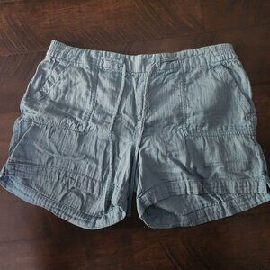 Linen blend shorts